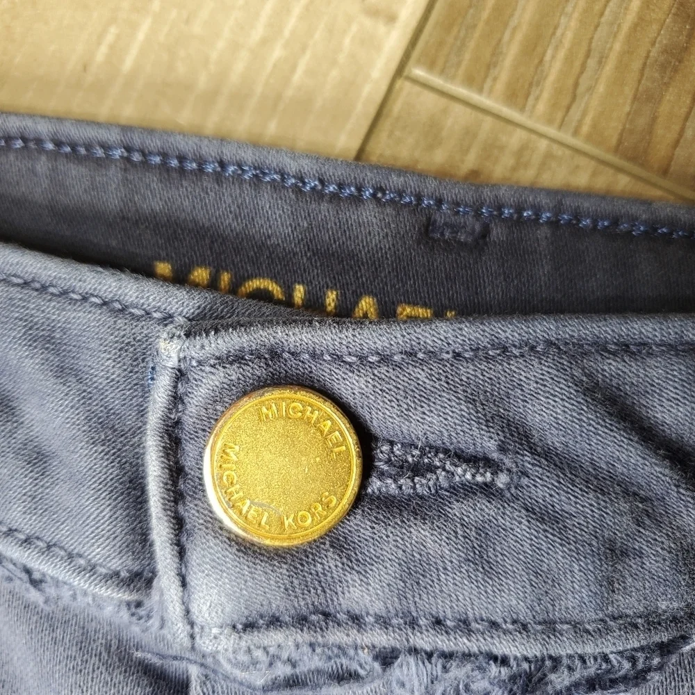 Michael Kors Studded Indigo Blue Raw Hem Women's Shorts Size 2 EUC